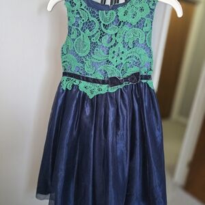 Elegant Kids Dress with Green Lace and Navy Skirt